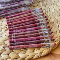 Flormar 12-Pack Smooth Long-Lasting Lip Liner Pencils & Definers